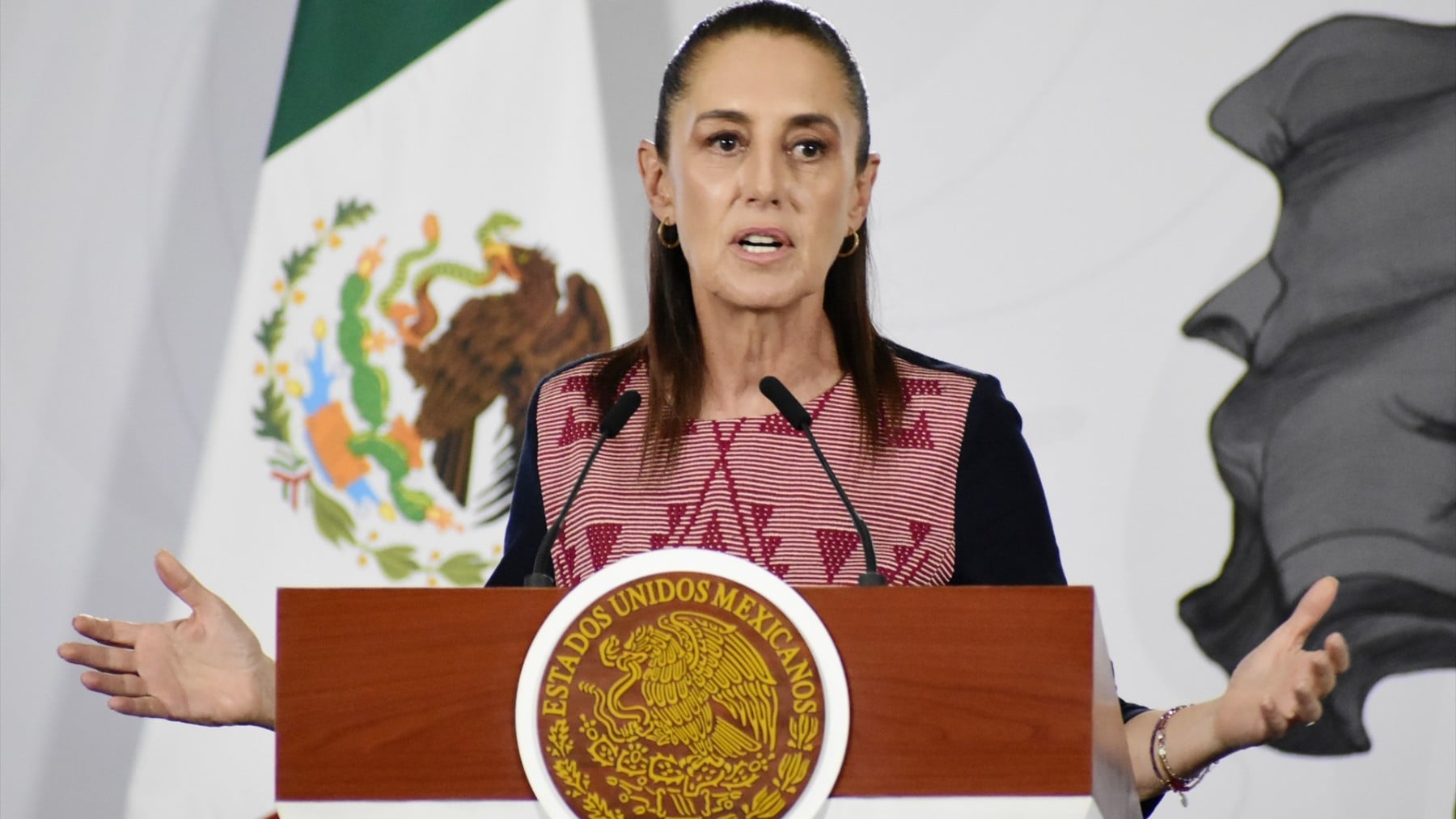 Ridículo de la presidenta de México: no va al part