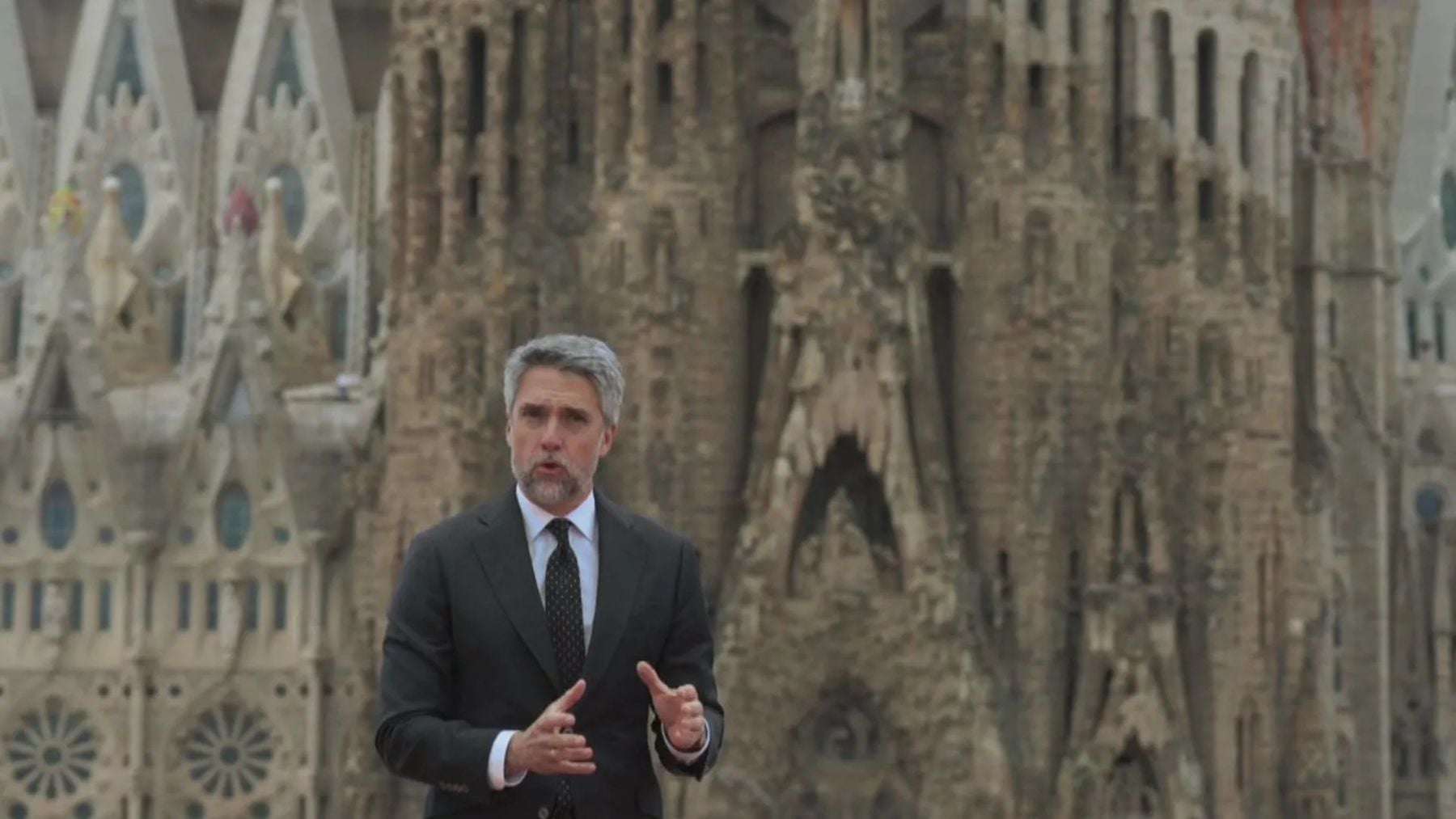 Carlos Franganillo en ‘Informativos Telecinco’. (Mediaset)