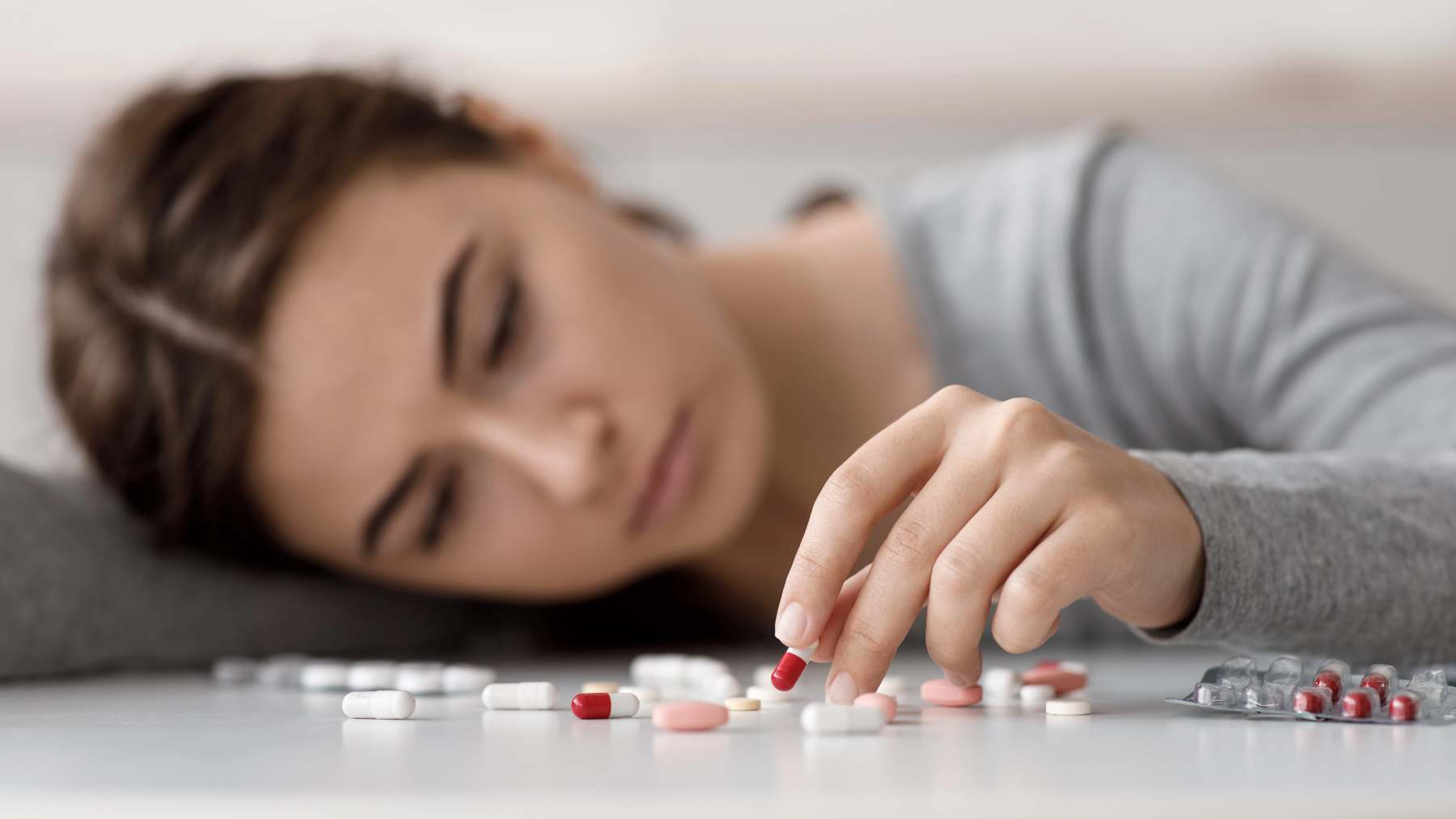 Las chicas consumen más sedantes y ansiolíticos: i