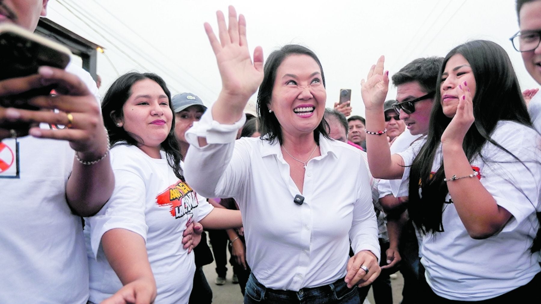 Fujimori vuelve a imponerse a Sánchez en las presidenciales 