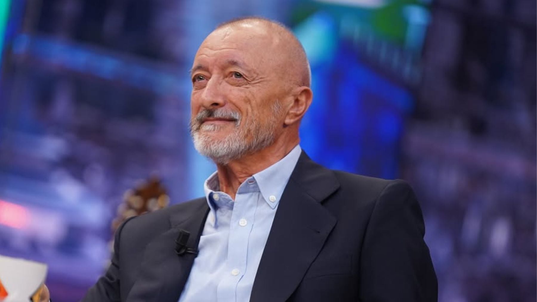 Arturo Pérez-Reverte, escritor español: Cuando era joven tenía un montón de certezas; ahora, con mi edad, tengo muy pocas certezas y muchísimas incertidumbres
