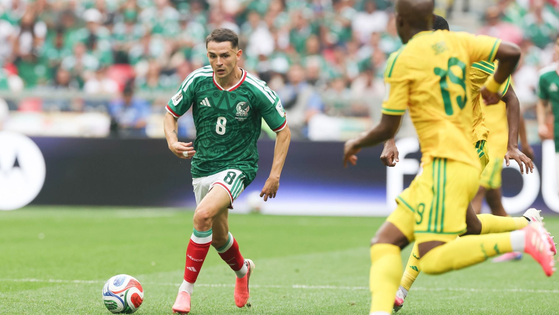 El futbolista asturiano del Betis que juega para M