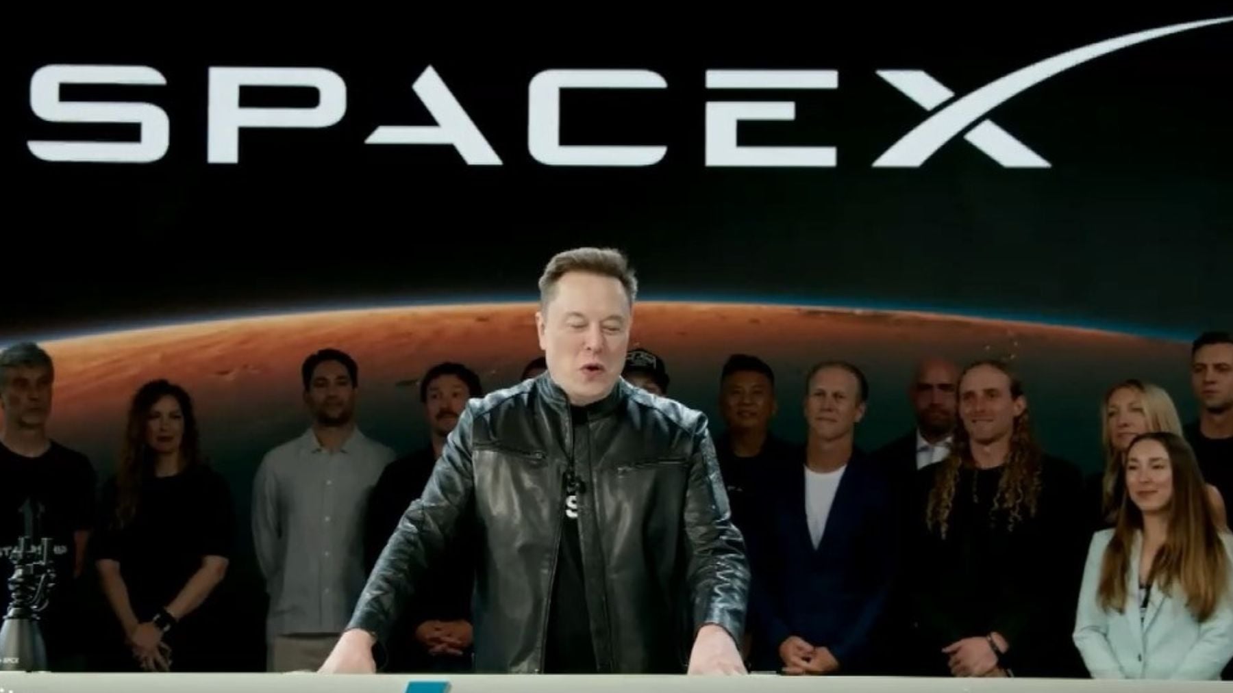 La demanda en la salida a Bolsa de SpaceX quintuplica su oferta: atrae más de 350.000 millones de dólares
