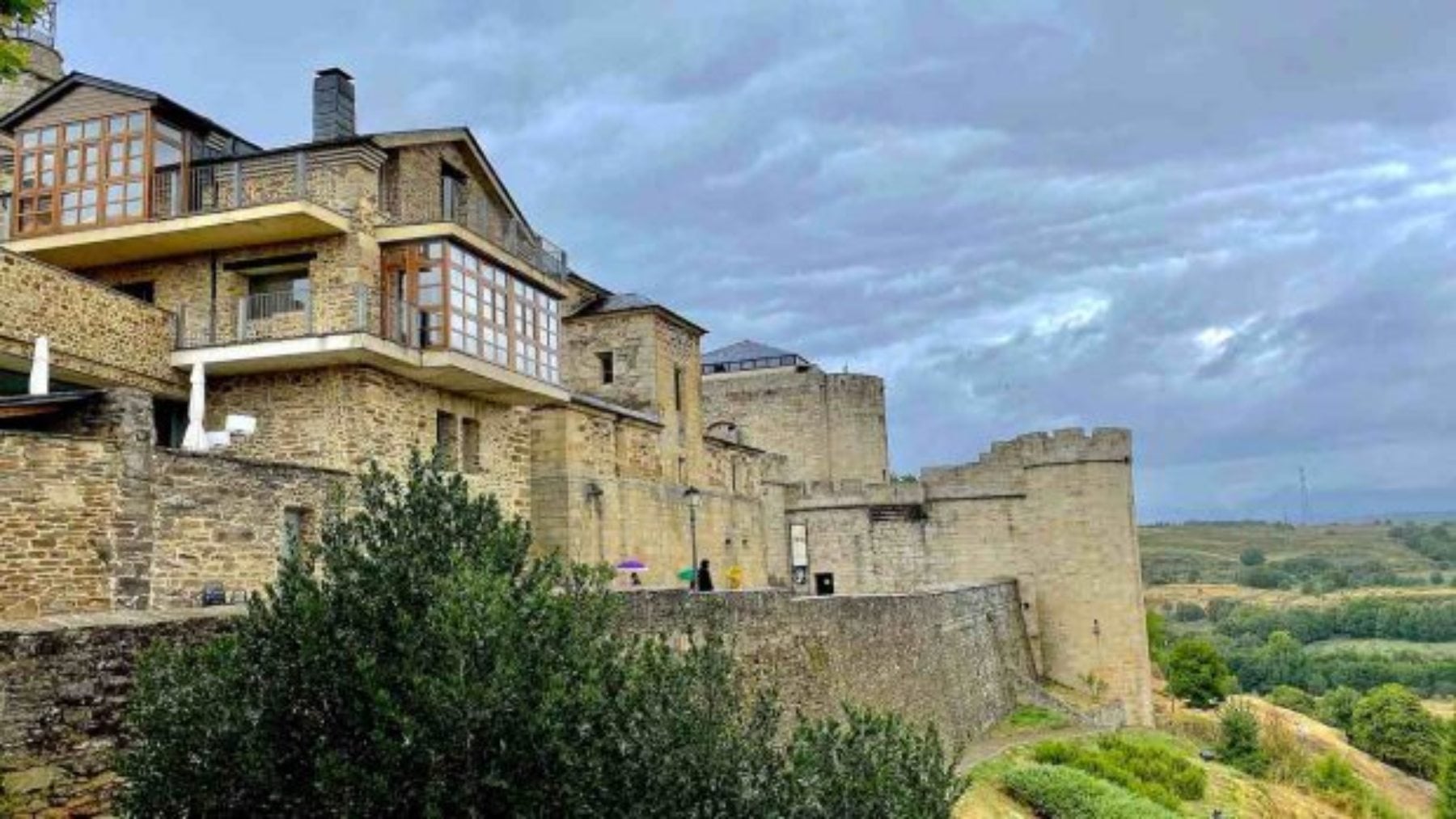 posada-real-de-las-misas-castillo-foto-nacho-sandoval_easy-resize.com_-620×349 copia