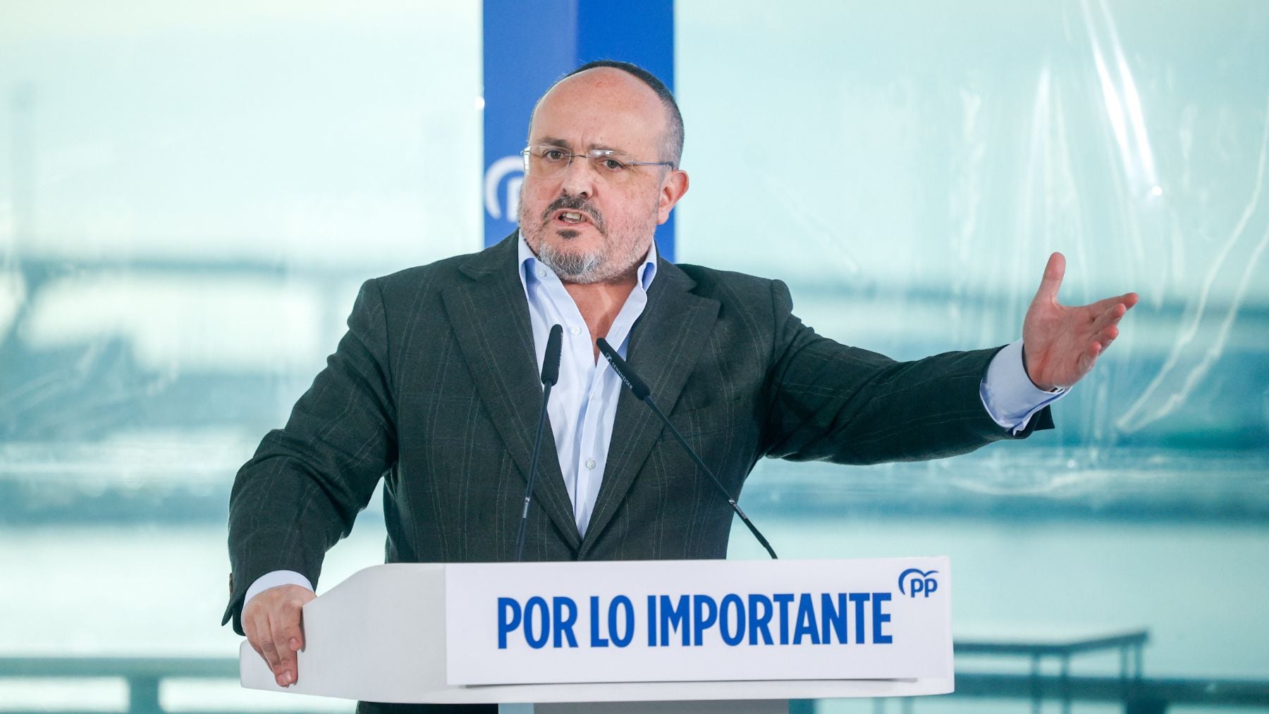 Alejandro Fernández asegura que acatarán la sentencia europea sobre la amnistía: Es lo que hacemos los demócratas