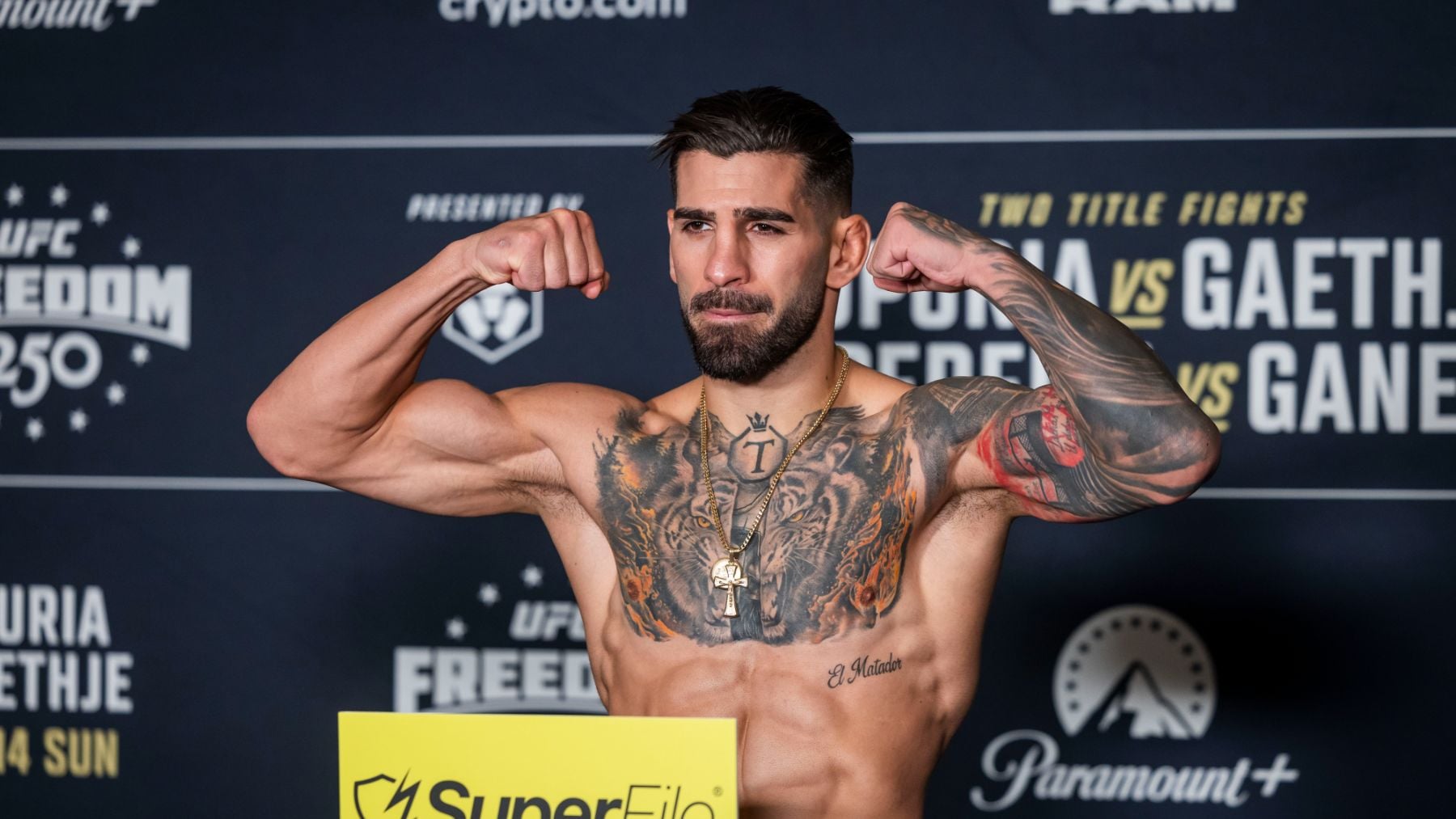 Topuria y Gaethje cumplen: dan el peso para poder pelear en la Casa Blanca