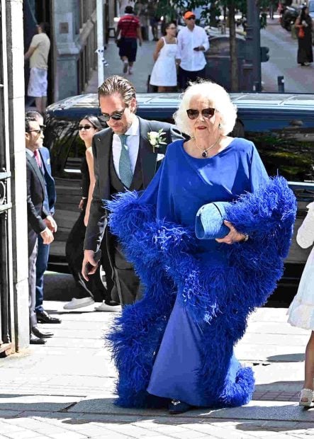 Mar&iacute;a Luisa de Prusia en la boca de su hijo