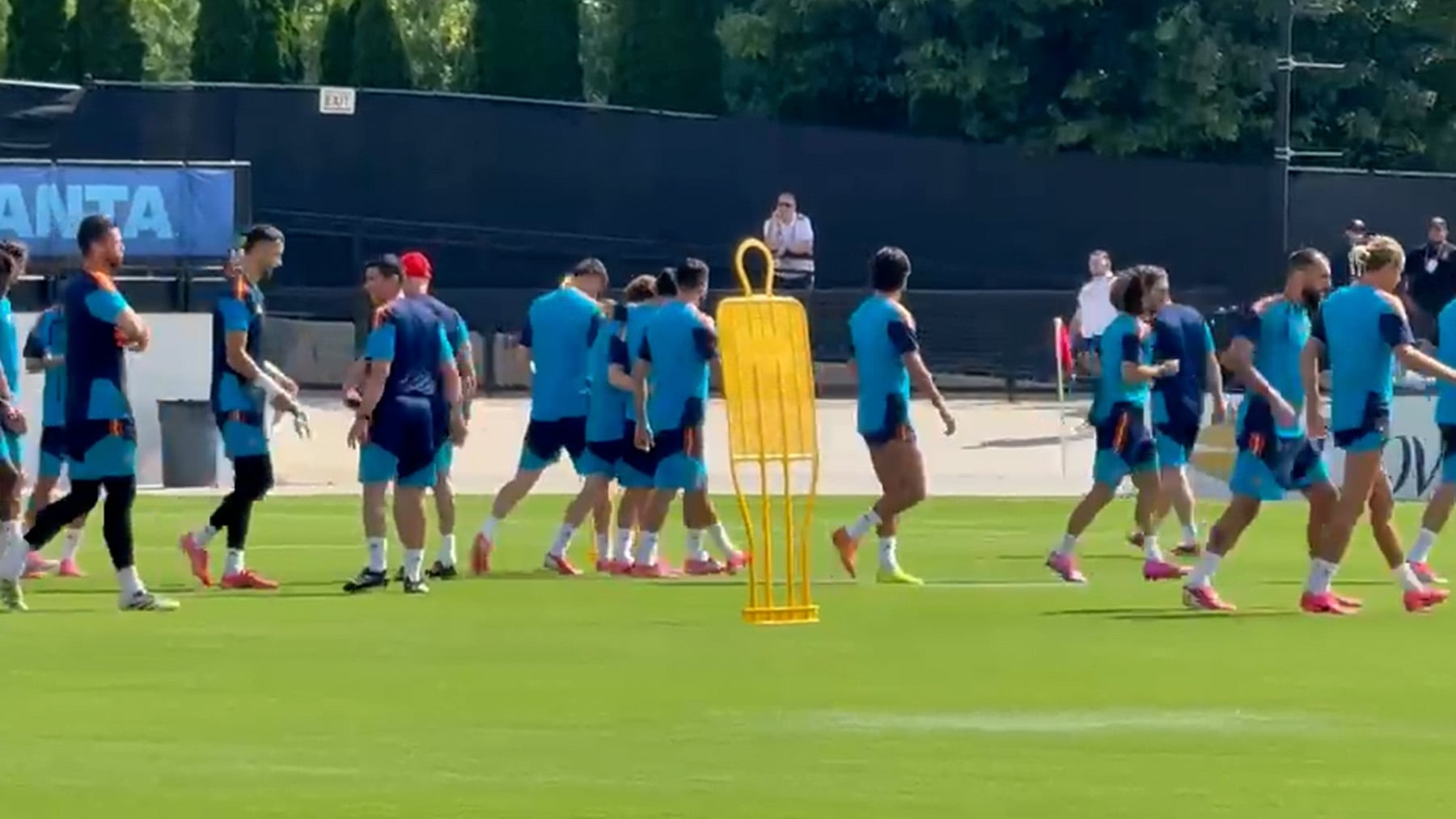 España llega al debut contra Cabo Verde con todos disponibles