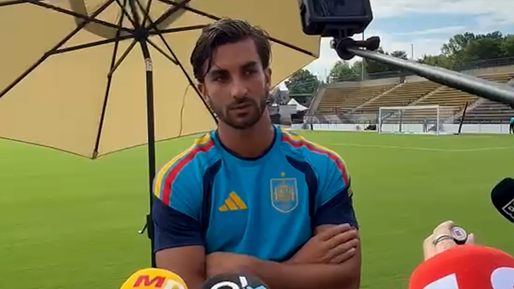 Ferran Torres deja abierto su futuro en el Barcelona: Yo me veo jugando mañana contra Cabo Verde