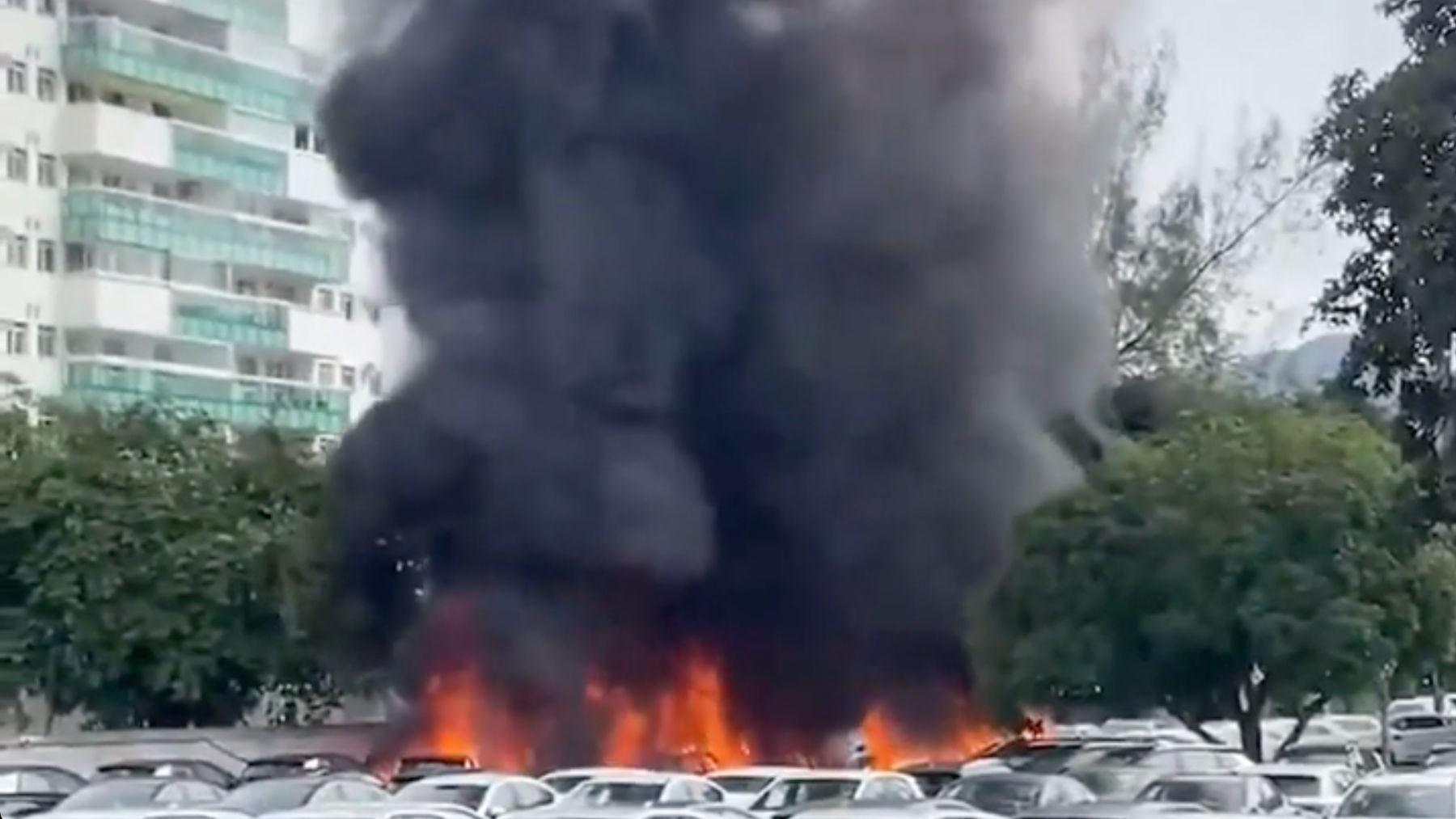 Al menos seis muertos al chocar dos helicópteros en Río de Janeiro