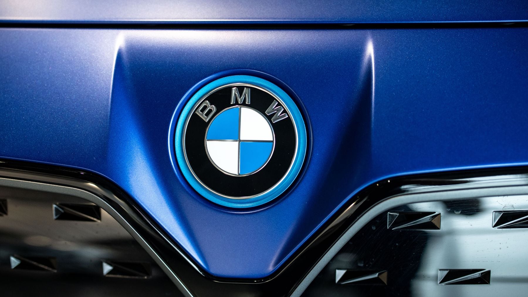 No tenía carrera pero en BMW vieron que este español de 23 años era un cerebrito con mucho potencial: ahora es un ejemplo a seguir