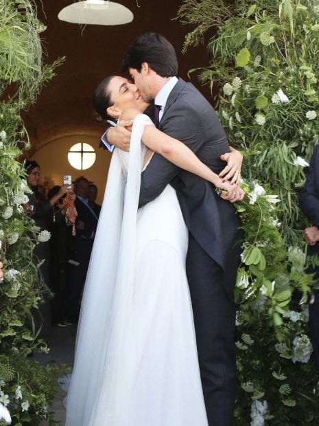 Claudia, la hija de Raquel Revuelta, y Vicen, su marido. (Foto: Europa Press)
