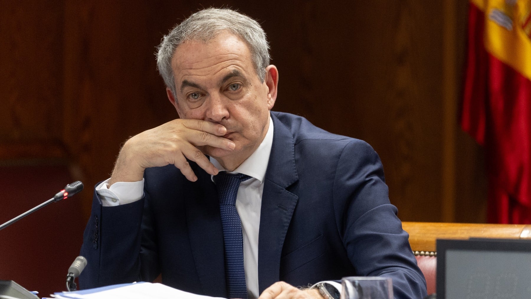 Zapatero pide al juez aplazar otra vez su declaración para poder explicar el origen de las joyas