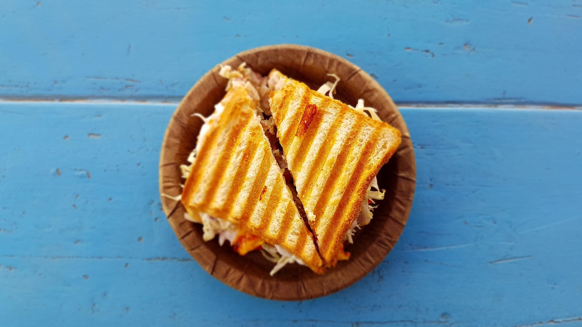 El truco de los chefs con estrella Michelin para que el sándwich mixto quede crujiente