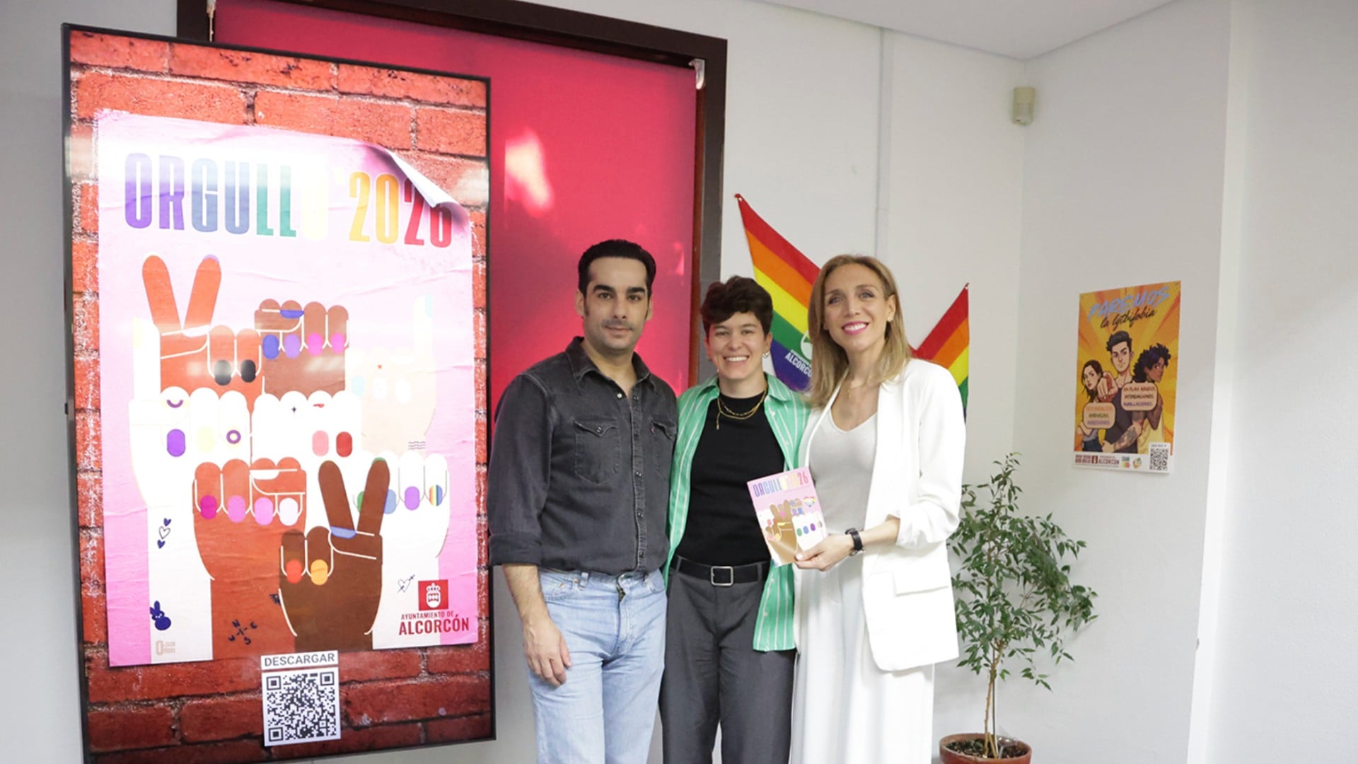 Alcorcón (PSOE) gasta 33.000 € en un show de las fiestas del Orgullo mientras los techos de sus colegios se caen a pedazos
