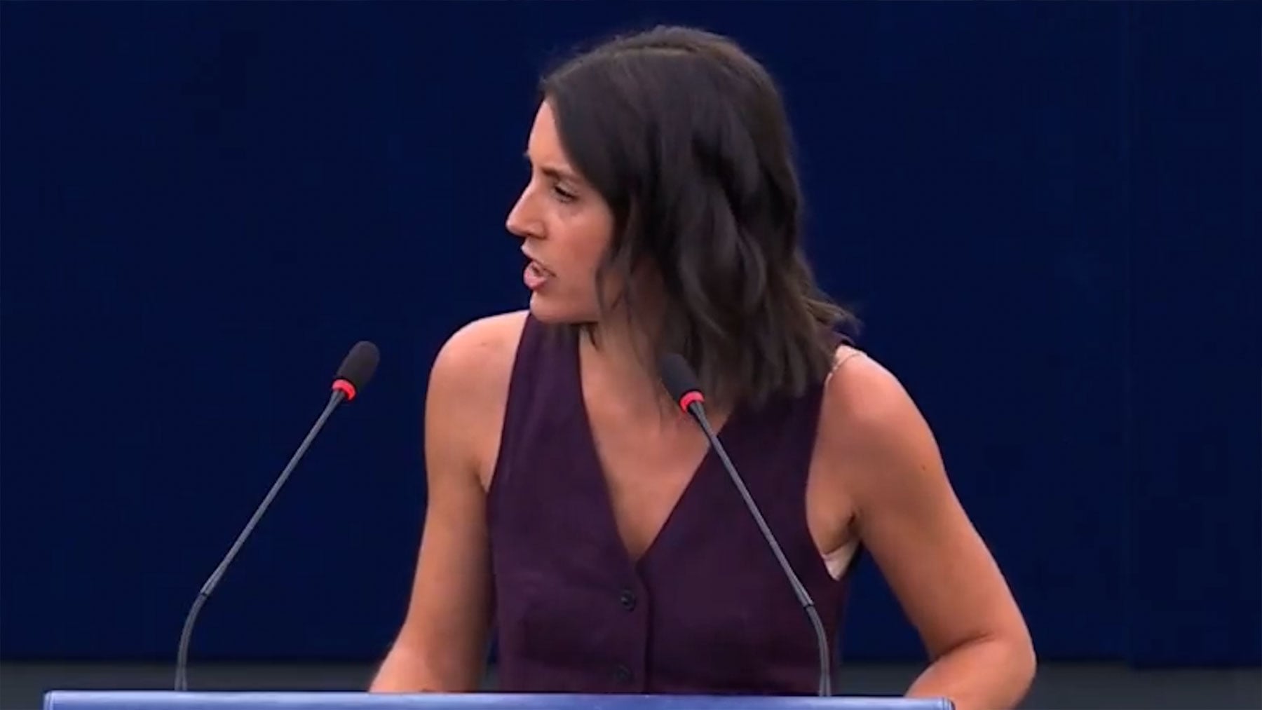 Irene Montero da el cante en la Eurocámara: le dedica el