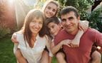 Fotografía de una familia. Foto: Freepik