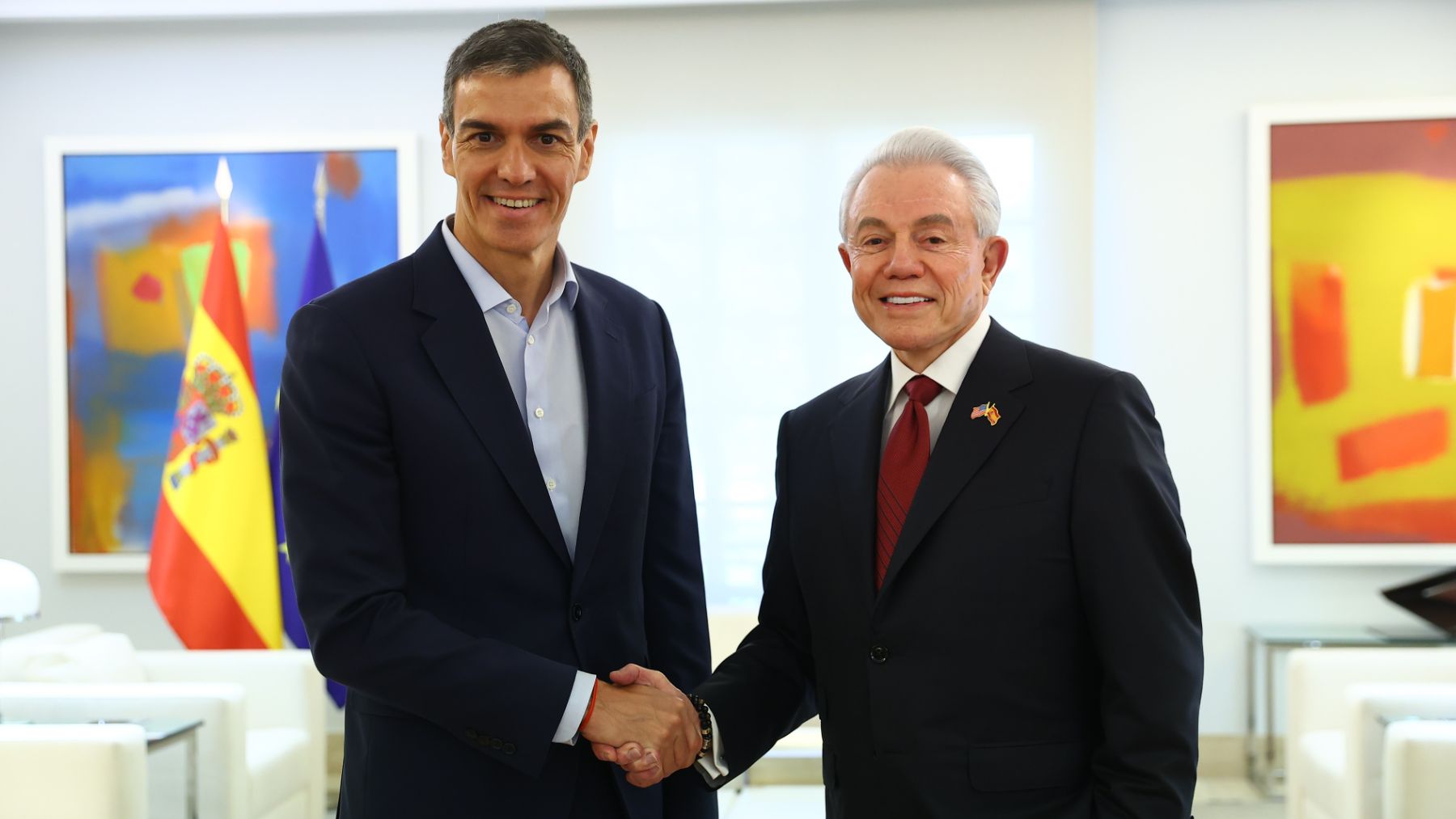 Sánchez mantiene su primera reunión con el embajador de EEUU a menos de un mes de su reencuentro con Trump