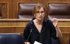 Mónica García asediada por el conflicto médico acusa al PP de actitudes de «barra brava vikinga»