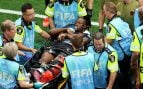 Ismael Koné se rompe la pierna tras una espeluznante entrada en el Canadá-Qatar