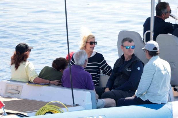 María Zurita junto a sus padres, la Infanta Margarita y Carlos Zurita. (Foto: Europa Press)