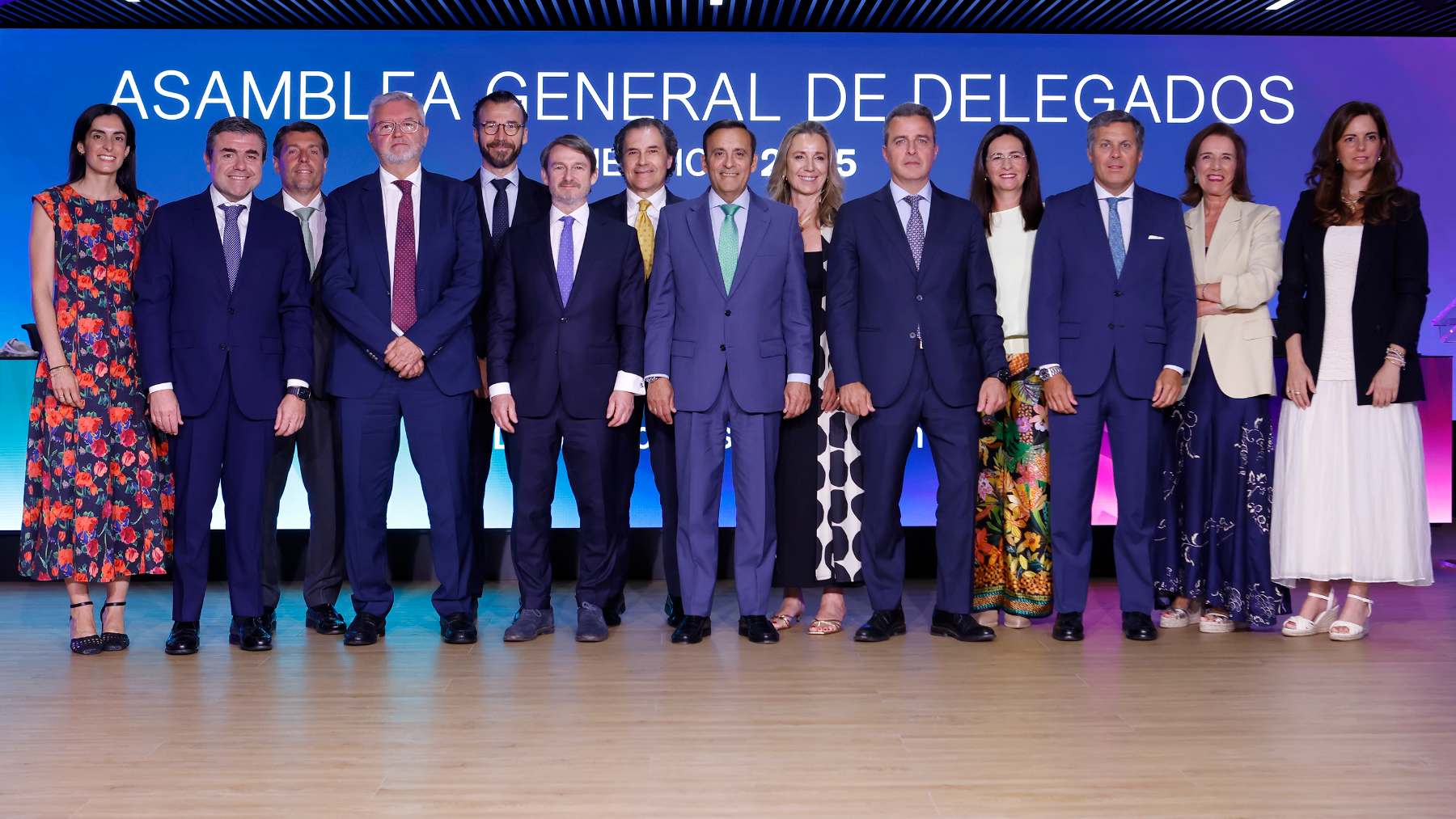 Asamblea de Cofares.