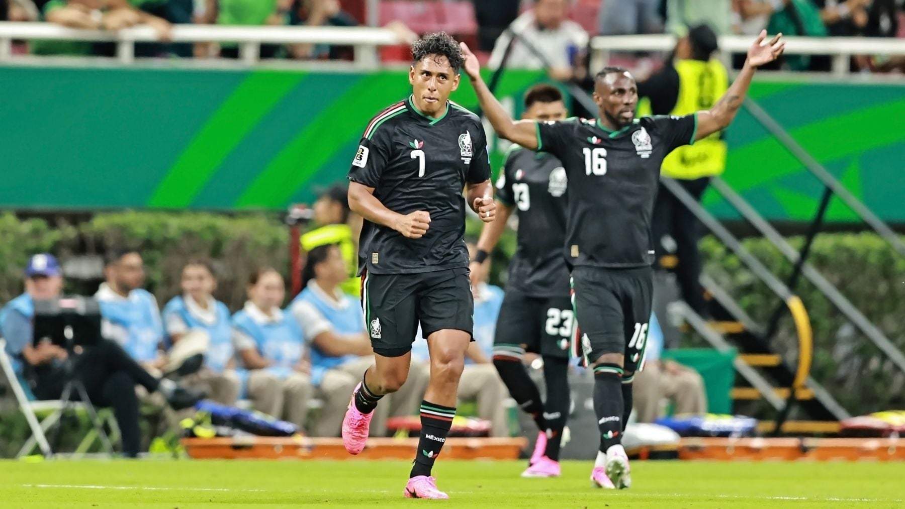 Cuántos terceros de grupo se clasifican para los dieciseisavos del Mundial