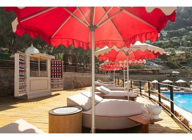 beach club de la temporada mediterraneo