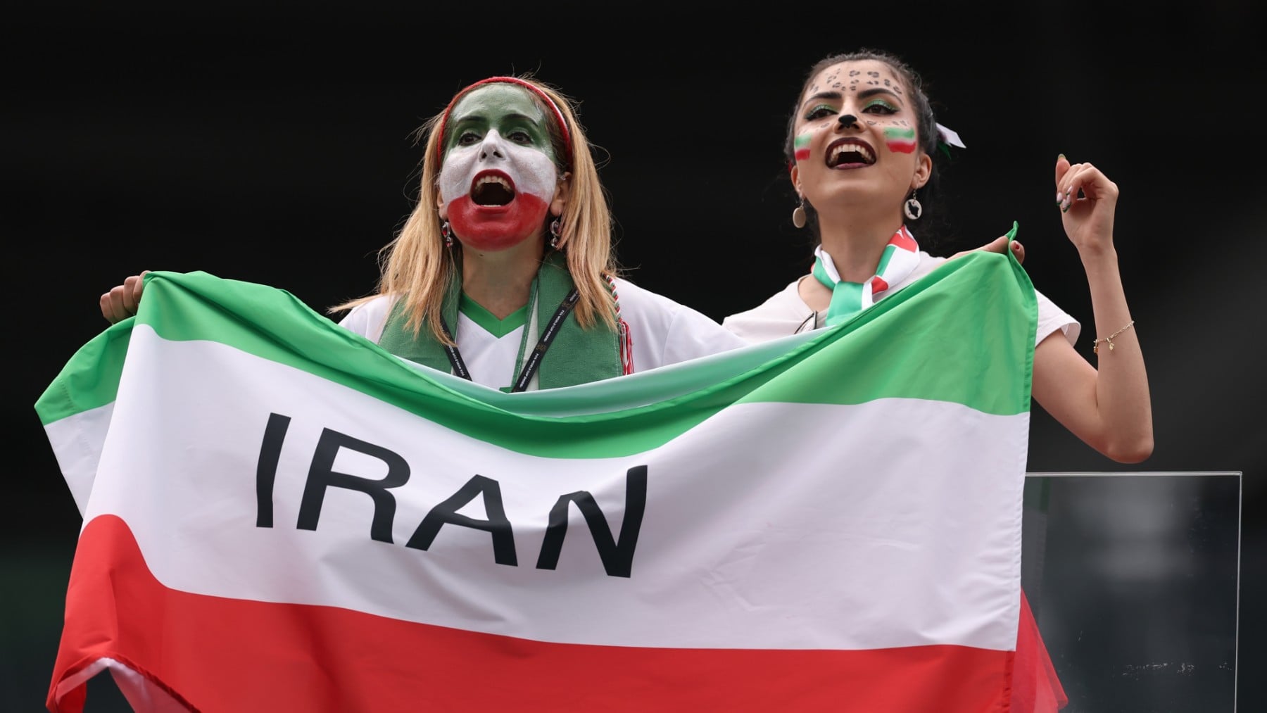 Los iraníes exiliados en Estados Unidos protestan en el Mundial: Que paren las ejecuciones en Irán