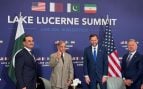 JD Vance (EEUU), el primer ministro de Pakistán, Shehbaz Sharif y el jefe del Estado Mayor del Ejército paquistaní, Asim Munir, en la Cumbre de Lucerna a 21 de junio de 2026