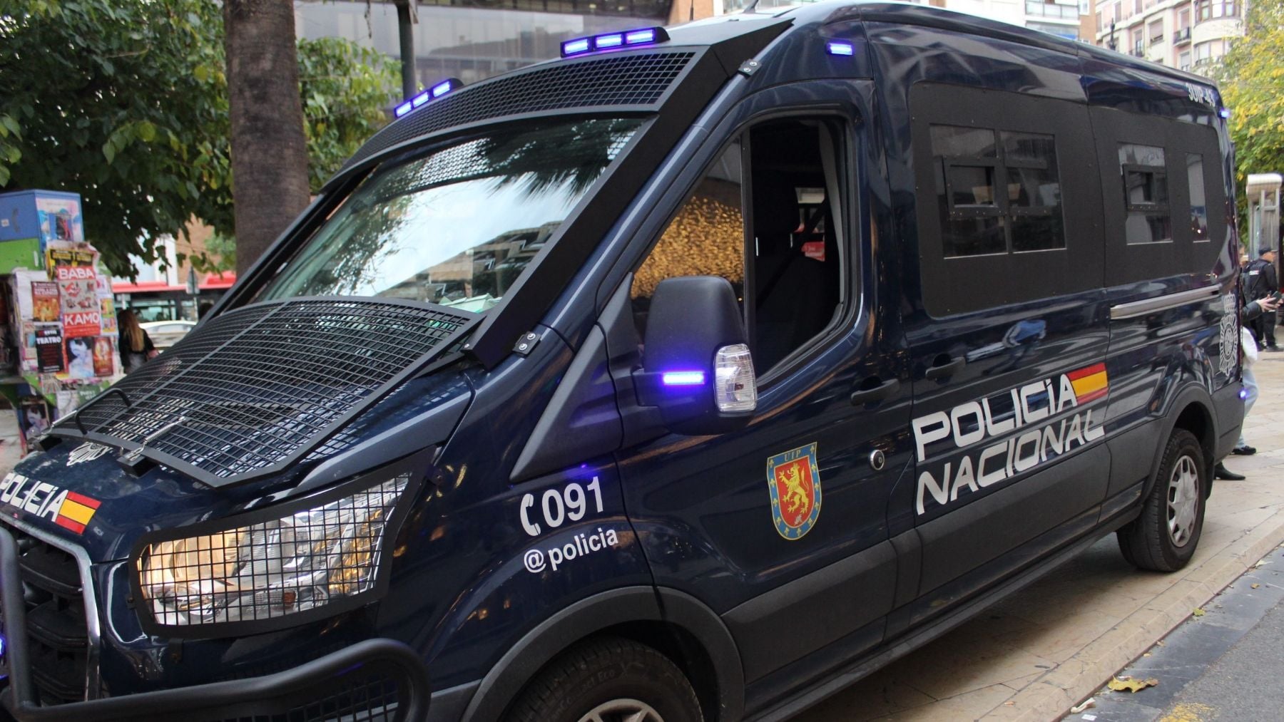Hallan en Vitoria al peligroso mena fugado tras agredir a la Policía y dar una paliza a un joven en Zaragoza