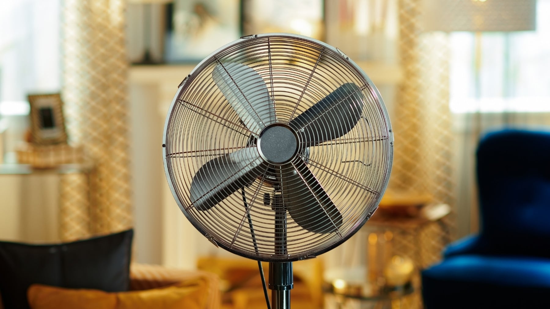 Cómo limpiar el ventilador sin desmontarlo ni estropearlo: el sencillo truco de un técnico en climatización