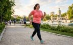 Los entrenadores expertos coinciden: caminar 1 hora al día todos los días de la semana a ritmo de «abuelo» te hace gastar 78.000 calorías al año