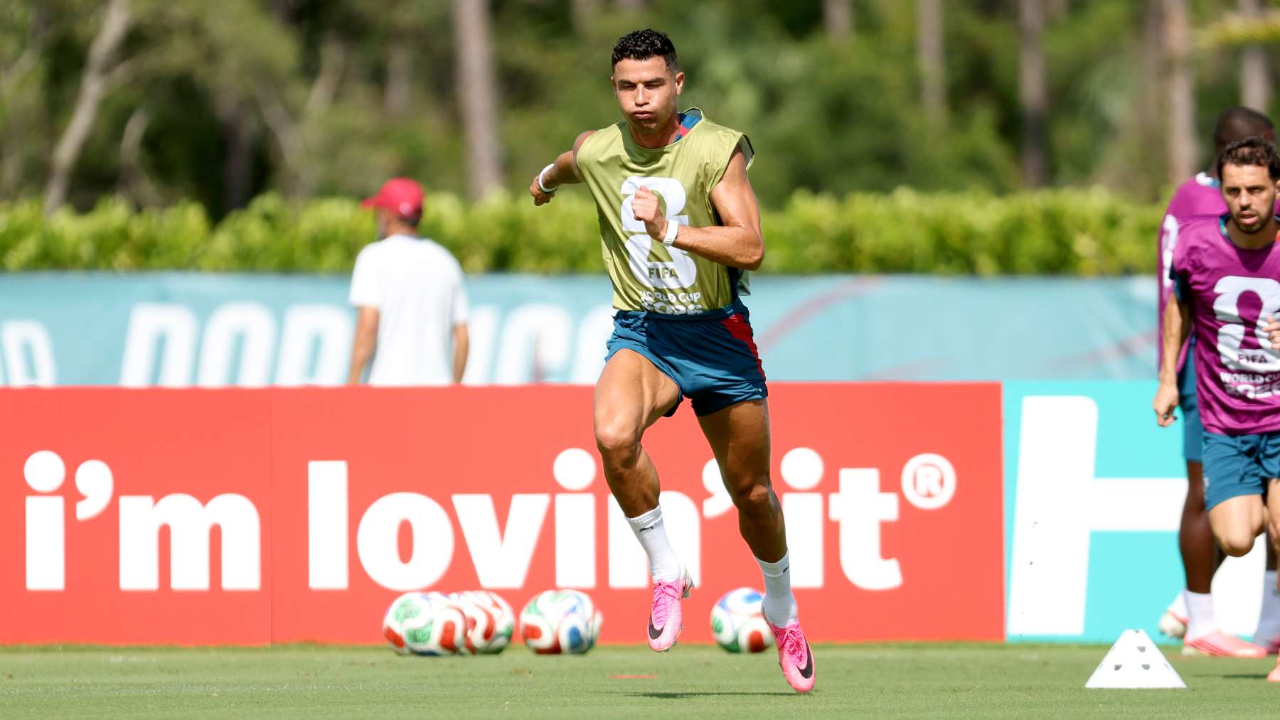 Cristiano obligado a responder en el Mundial