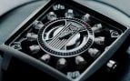 Sólo 50 unidades y un precio de casi 160.000 euros: así es el nuevo TAG Heuer Monaco que sustituye las agujas por pistones