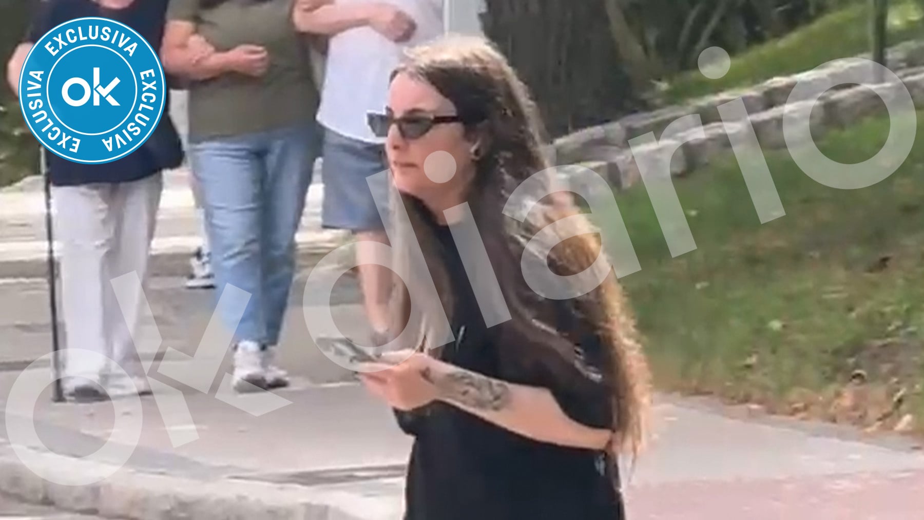 Primeras imágenes de Laura, una de las hijas de Zapatero, tras ser imputada en el