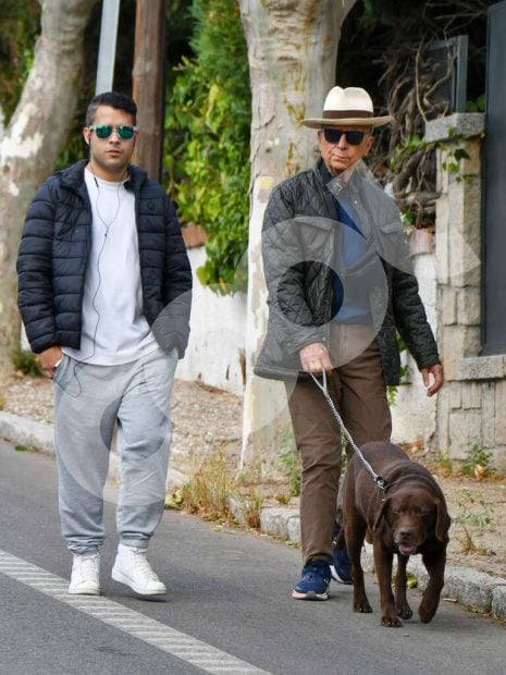 Ortega Cano con su hijo Jos&eacute; Fernando Ortega paseando a Turr&oacute;n. 