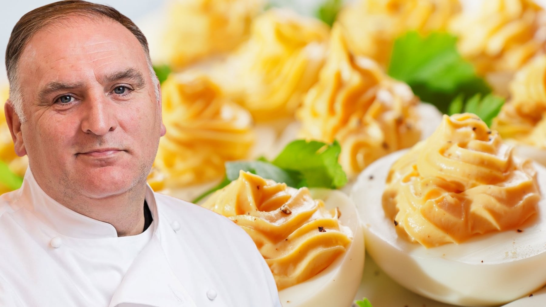 Ni atún ni mayonesa: los ingredientes clave del chef José Andrés para hacer unos huevos rellenos perfectos y deliciosos