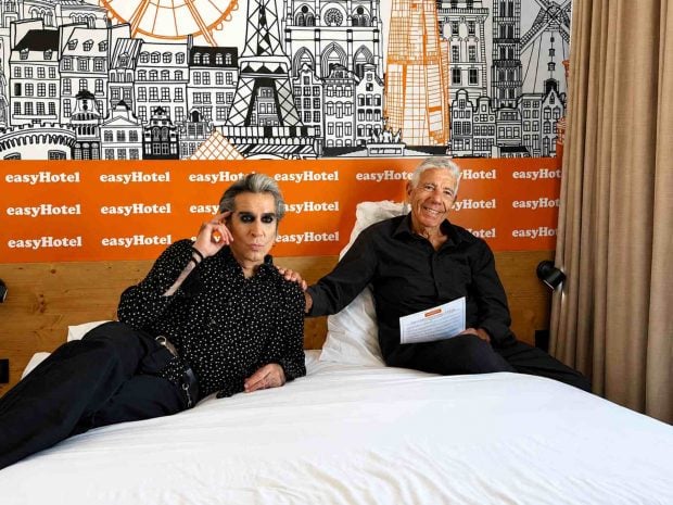 Mario Vaquerizo y el Dr. Eduard Estivill en un evento en Madrid. (Foto: COOL)