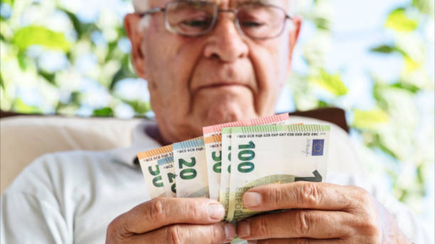 Los bancos lo confirman: el día exacto que los jubilados van a cobrar la paga extra de las pensiones de verano 2026