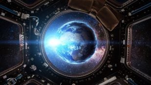 Representación de vida extraterrestre en el espacio exterior. Foto: Freepik - @tawatchai07