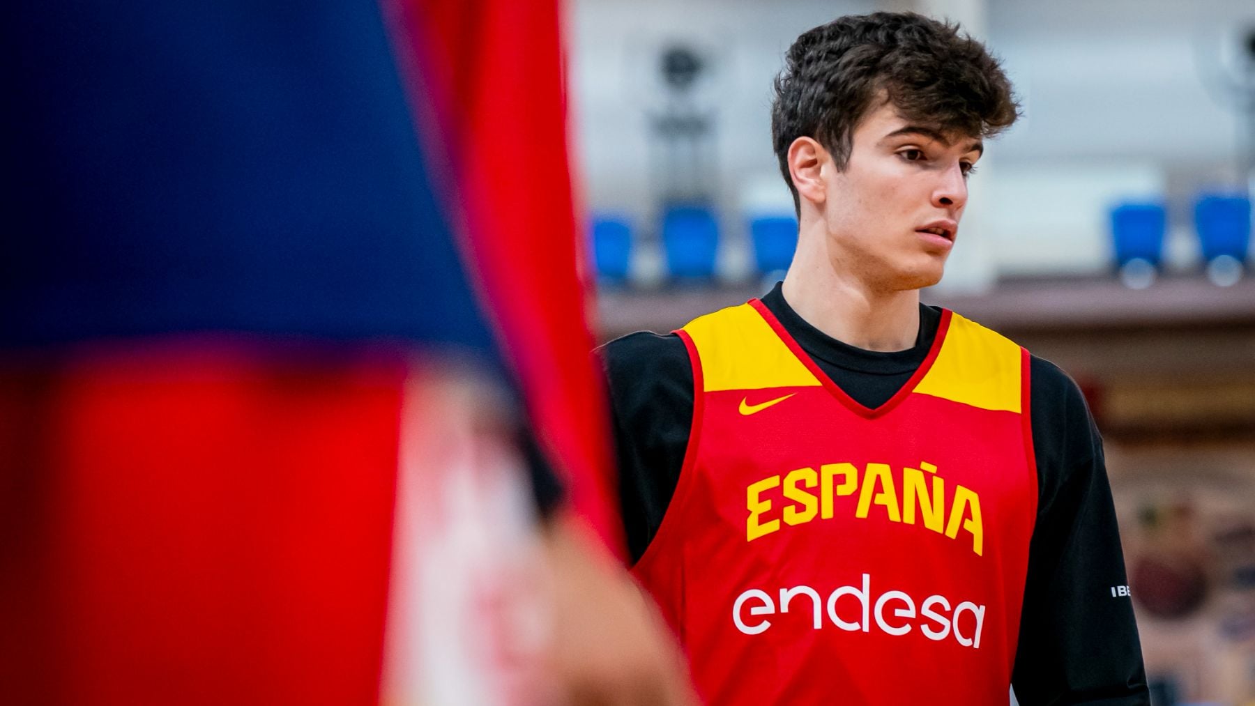 Hugo González vuelve con España en una lista con un solo jugador del Real Madrid y tres del Barça