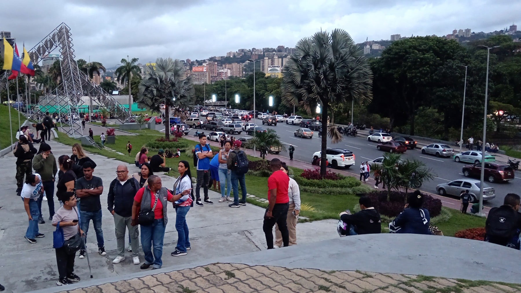 Terremoto en Venezuela, en directo: declarado el estado de emergencia, con al menos 32 muertos y 700 heridos