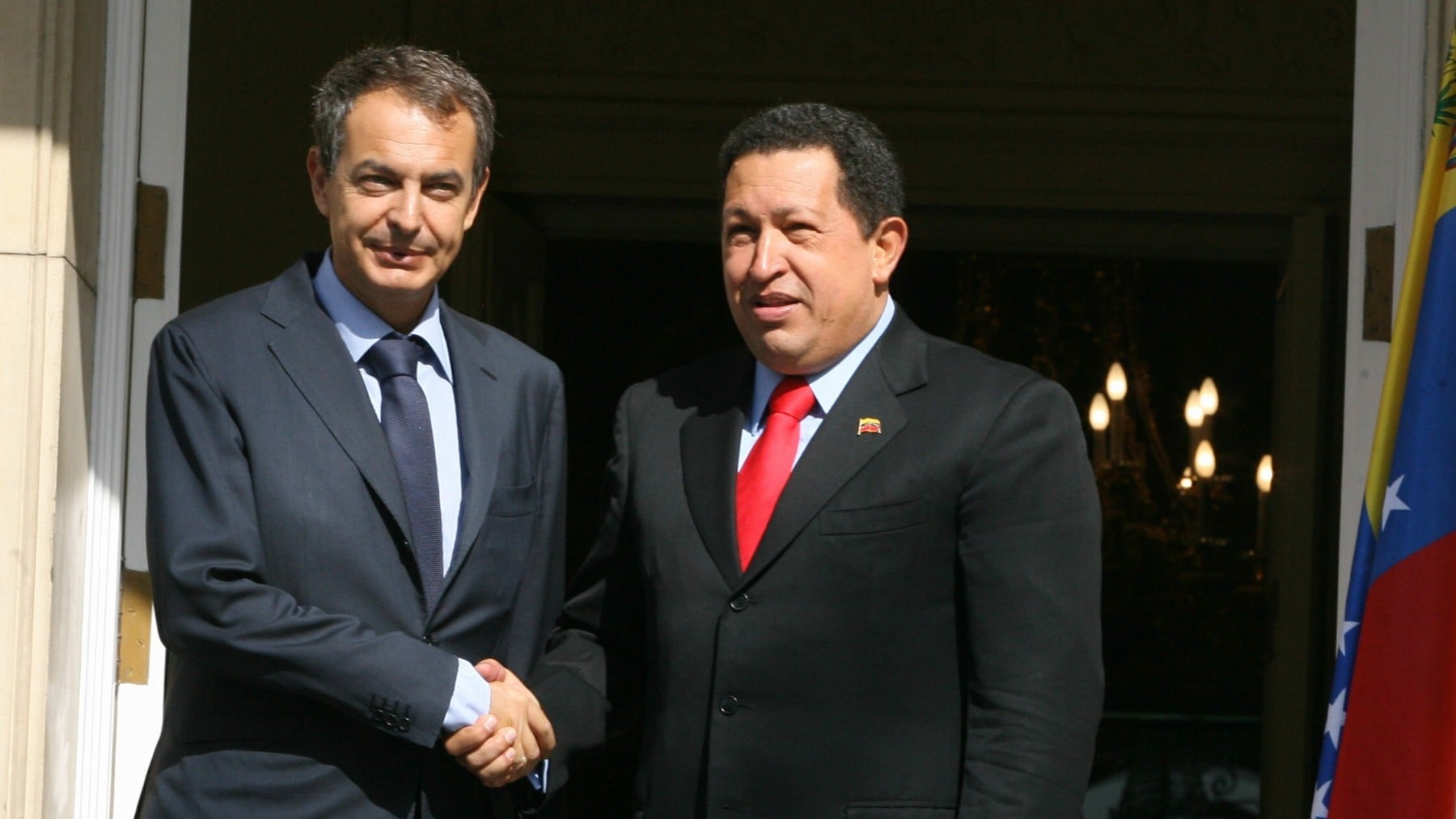 Cerca de 200.000 extranjeros nacionalizados por Chávez para ganar su referéndum de 2004 eran colombianos