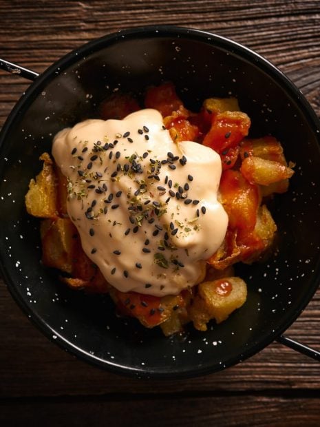 patatas bravas receta chicote