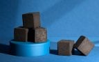 Cubos de carbón. Foto: Freepik
