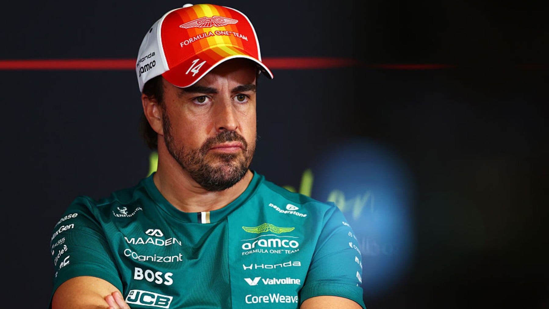 Alonso niega que vaya a fichar por Alpine: Quiero ganar un Mundial con Aston Martin con o sin conducir