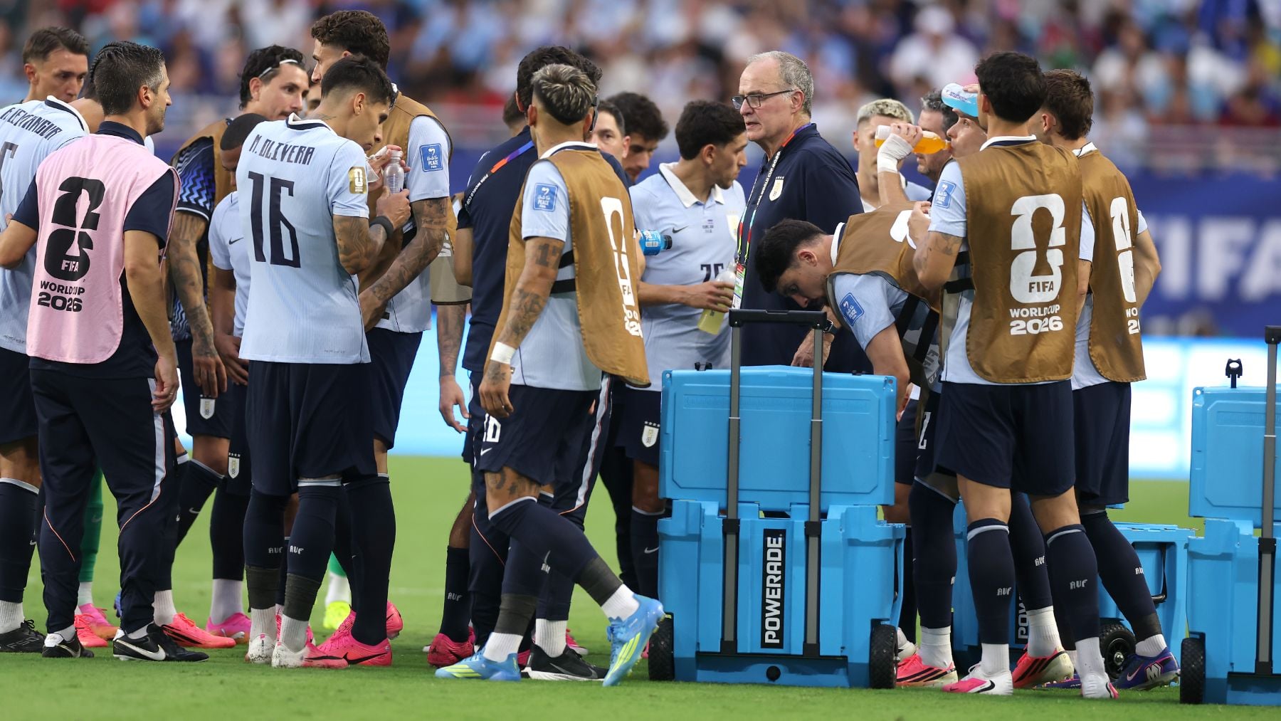 Máxima tensión en Uruguay horas antes de enfrentarse a España en el Mundial