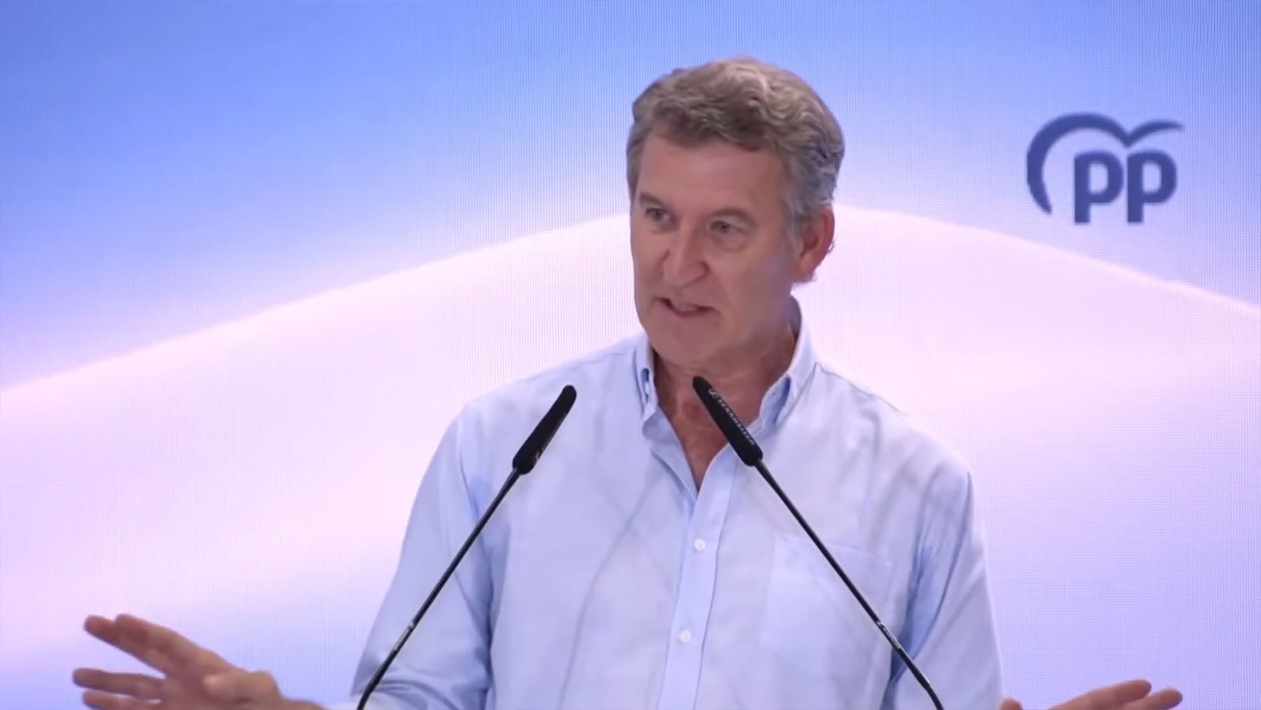 Feijóo compara a Sánchez con Franco por no dimitir tras exigirlo el Congreso: Es caudillismo de hace 50 años