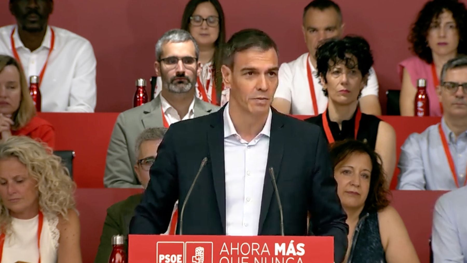 Sánchez reduce la corrupción que le asedia a dificultades que no le impedirán gobernar hasta 2027 y mucho más allá